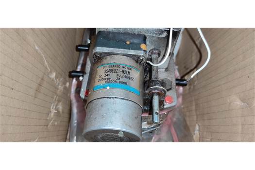 SAWAMURA DENKI SS 40E 2Z1 - H2LN    DC  GEARED  MOTOR 